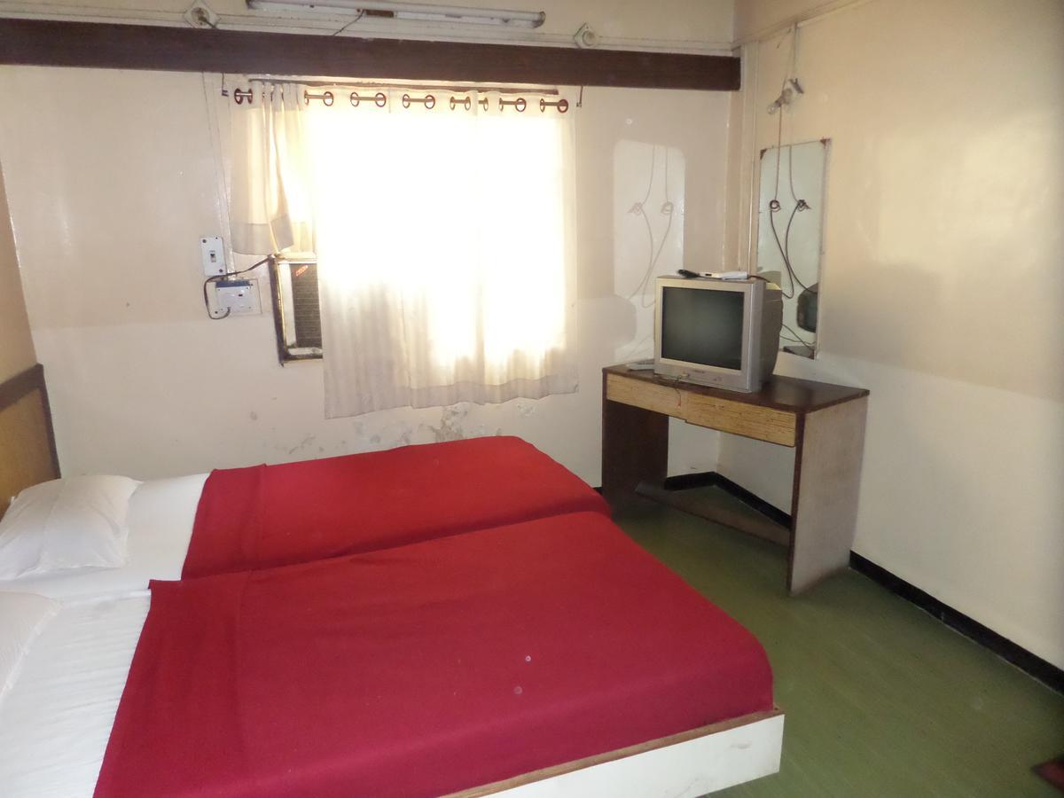 Hotel Sadanand Sāngli Εξωτερικό φωτογραφία