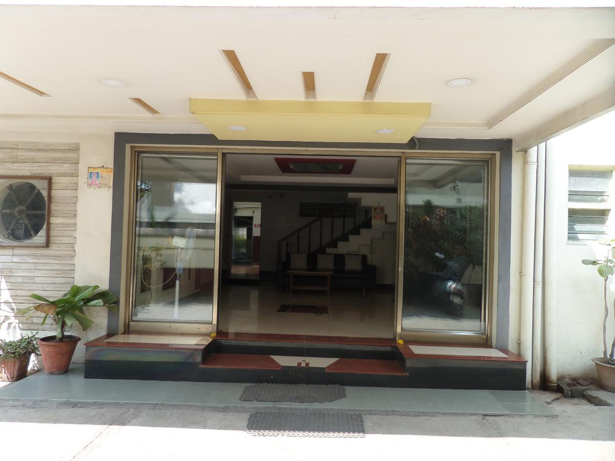 Hotel Sadanand Sāngli Εξωτερικό φωτογραφία