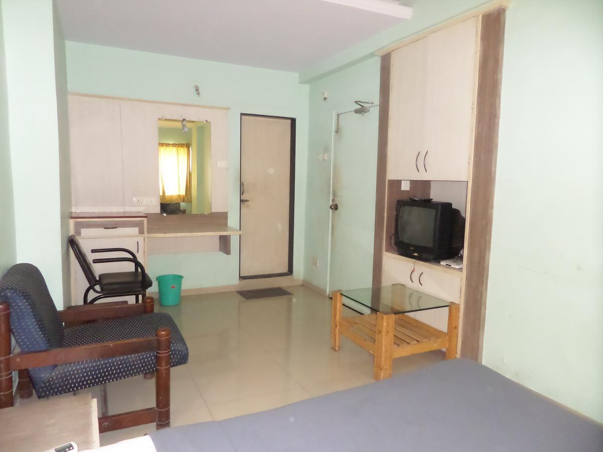 Hotel Sadanand Sāngli Εξωτερικό φωτογραφία
