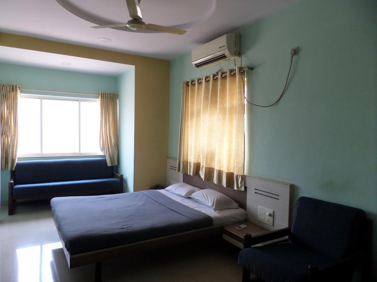 Hotel Sadanand Sāngli Εξωτερικό φωτογραφία