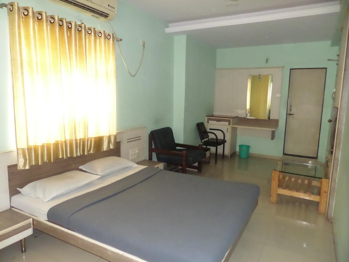 Hotel Sadanand Sāngli Εξωτερικό φωτογραφία