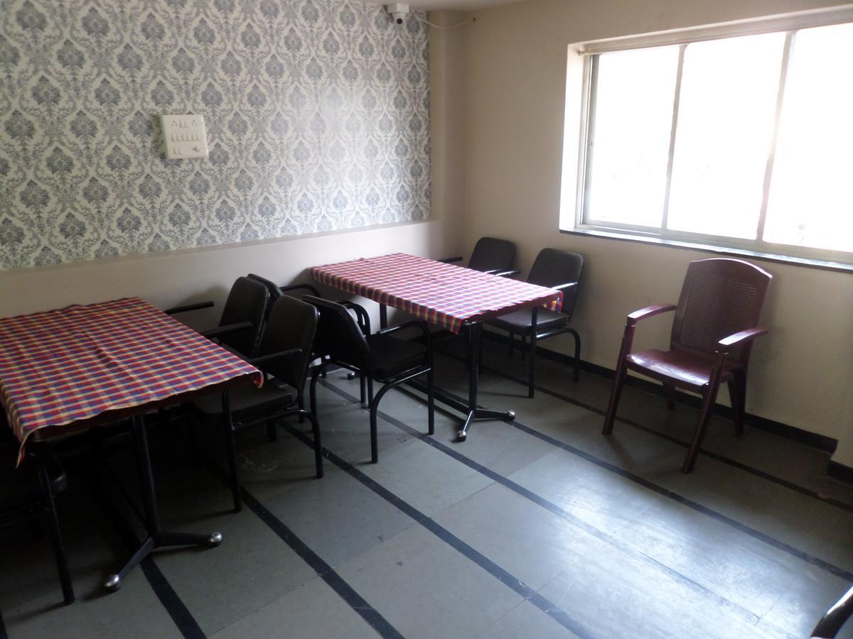 Hotel Sadanand Sāngli Εξωτερικό φωτογραφία